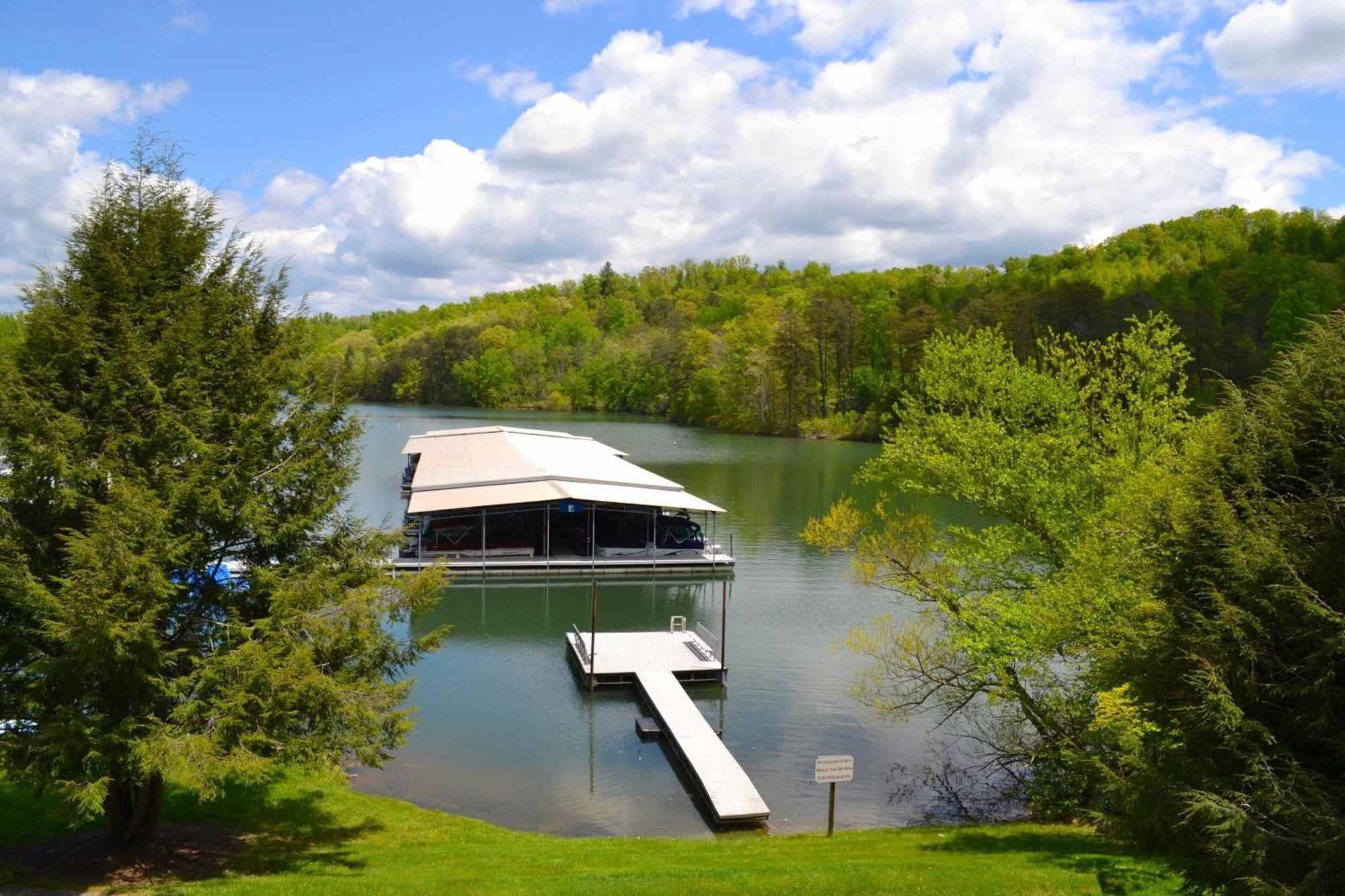 Boundary Waters Resort & Marina Hiawassee Exterior foto