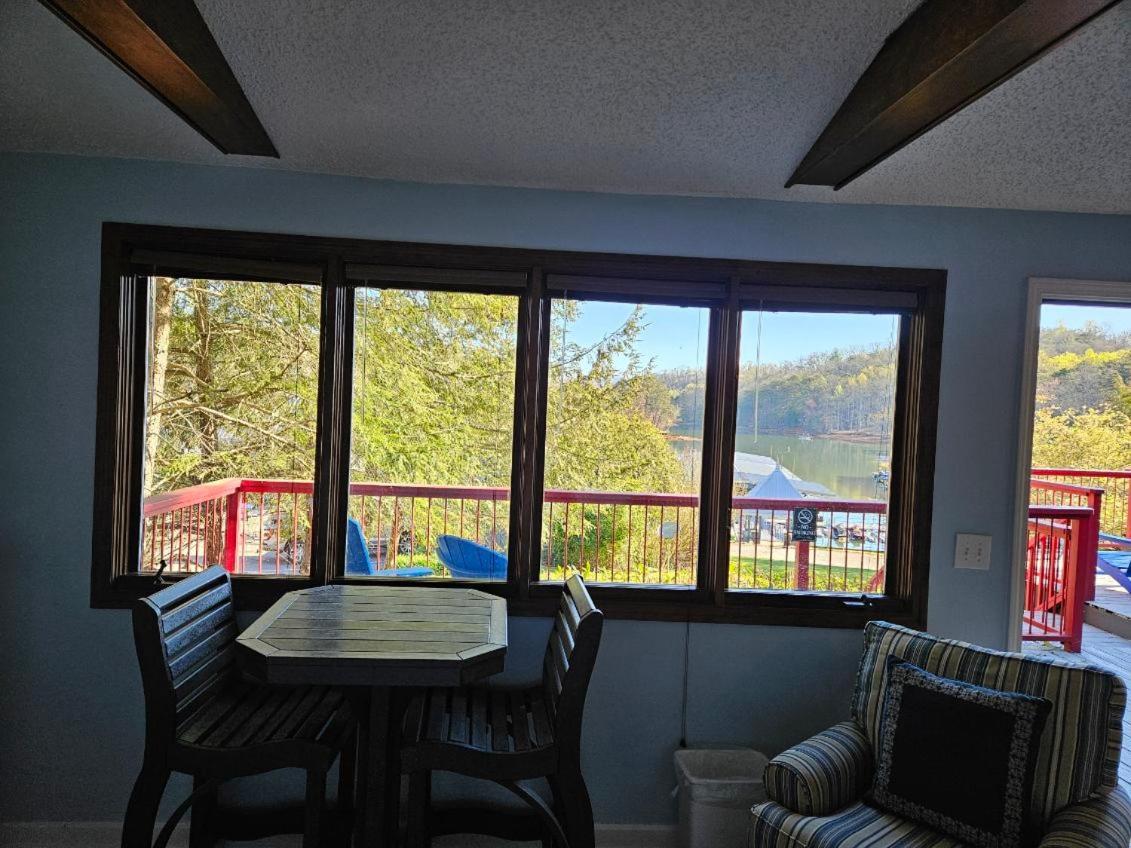 Boundary Waters Resort & Marina Hiawassee Exterior foto